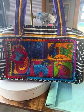 laurel Burch